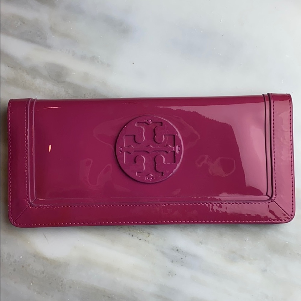 Tory Burch pink clutch